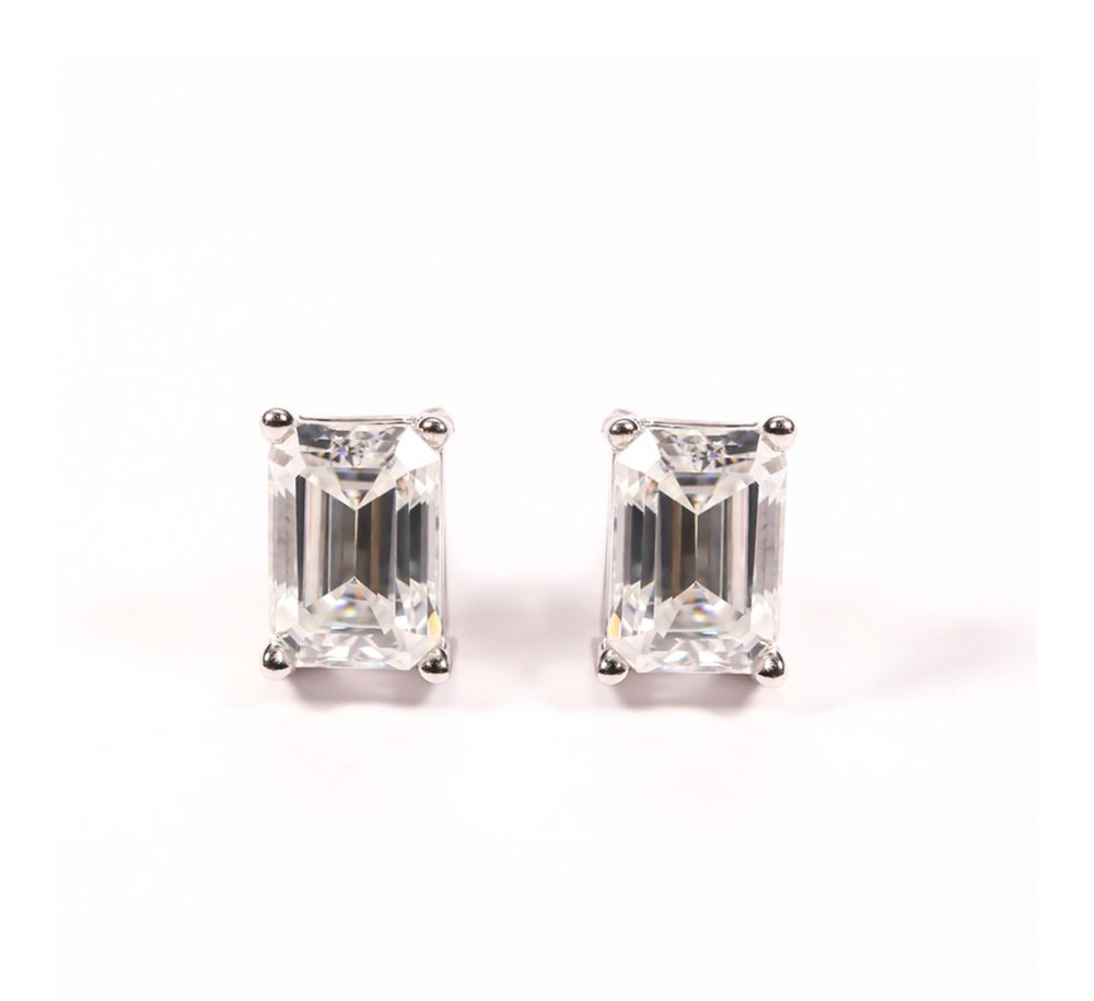 D-Color Moissanite Earrings MC039 — view 4