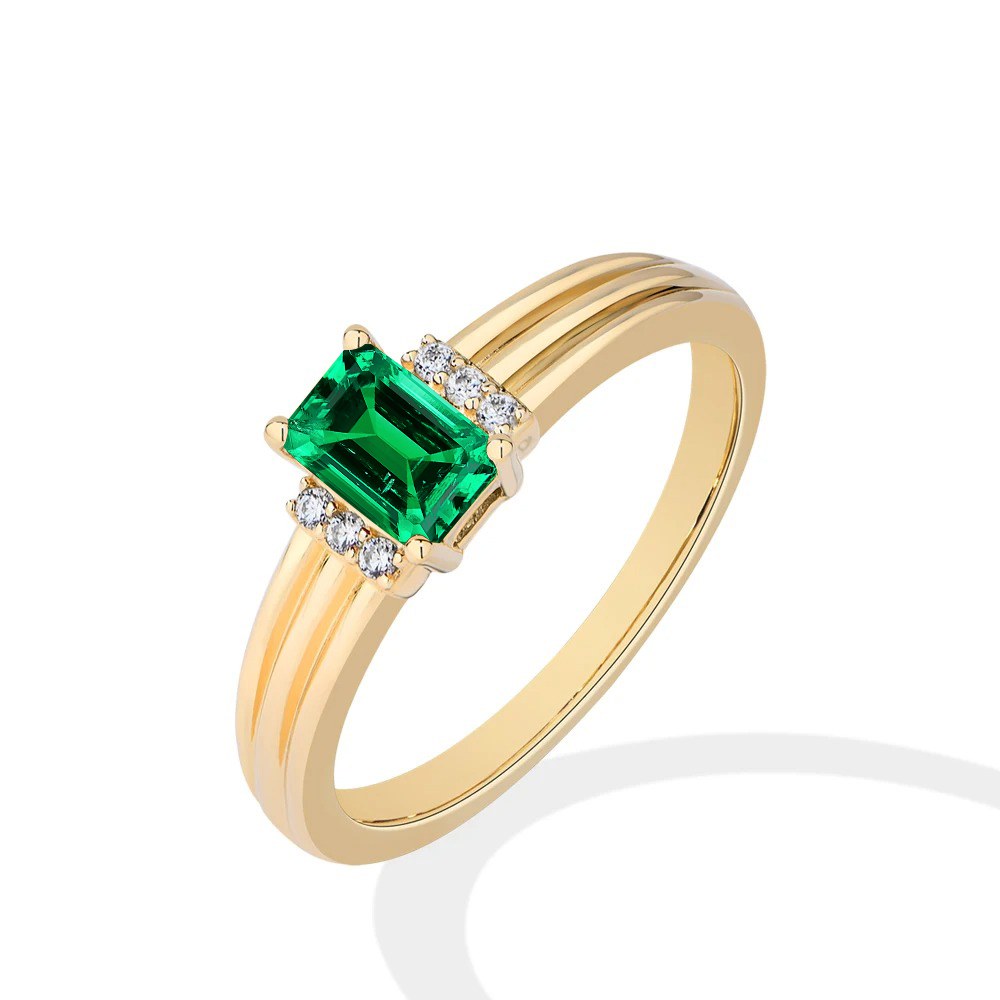Round Moissanite Ring - Design 6 — view 4