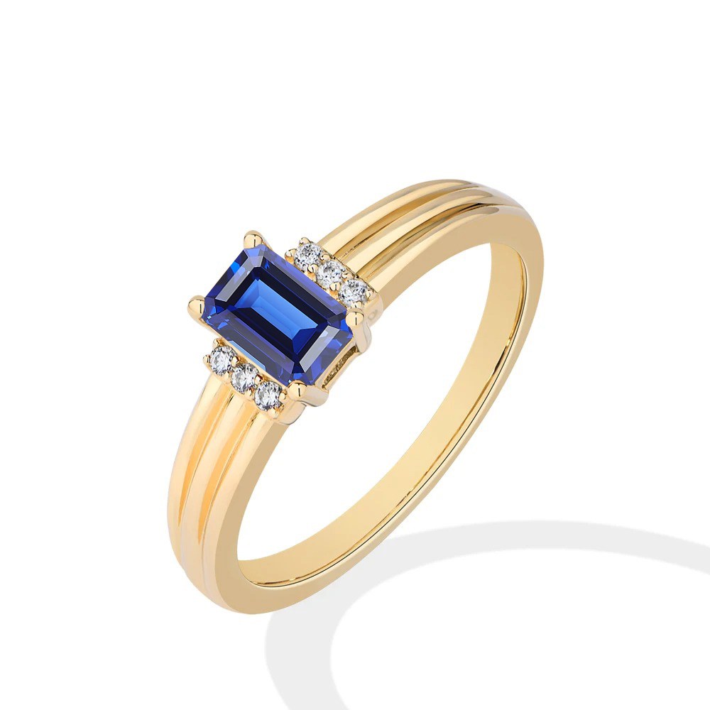 Round Moissanite Ring - Design 7
